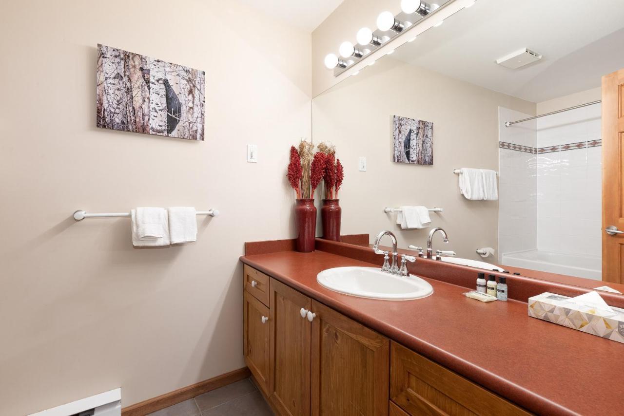 Deer Run By Whistler Premier Apartment Екстериор снимка