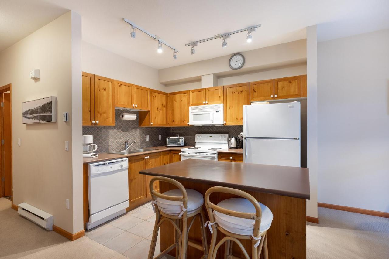 Deer Run By Whistler Premier Apartment Екстериор снимка